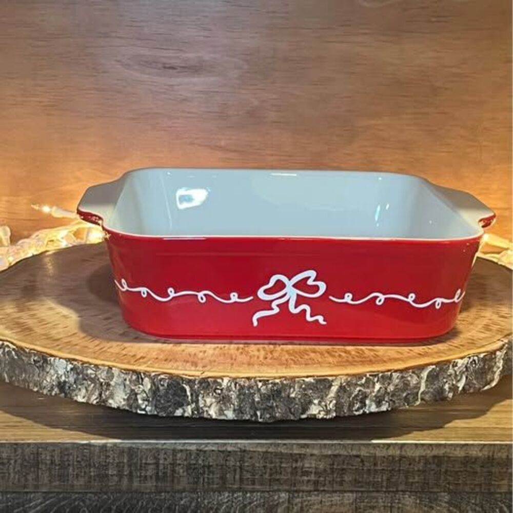 8” Ceramic Baking Dish Red bow NEW in box